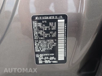 2015 Nissan Quest SV 118.1" WB - miniatura 15