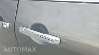 2015 Nissan Quest SV 118.1" WB - miniatura 30