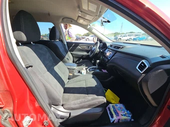 2015 Nissan Rogue S – miniatura 8