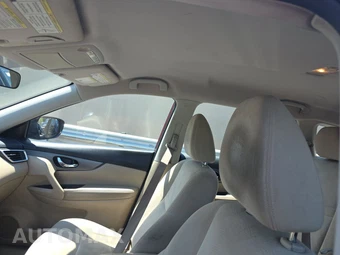 2015 Nissan Rogue S – miniatura 18