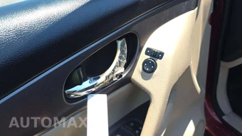 2015 Nissan Rogue S – miniatura 36
