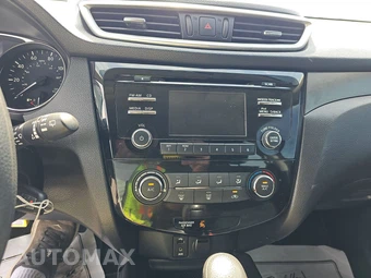 2015 Nissan Rogue S – miniatura 11