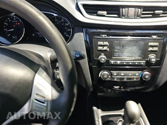 2015 Nissan Rogue S – miniatura 11