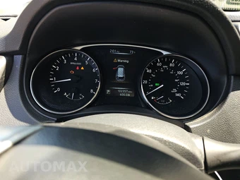 2015 Nissan Rogue S – miniatura 12
