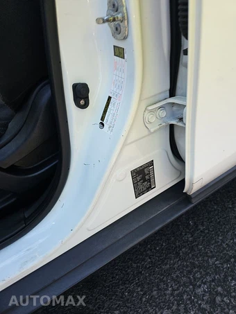 2015 Nissan Rogue S – miniatura 14