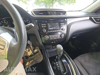 2015 Nissan Rogue S - miniatura 10