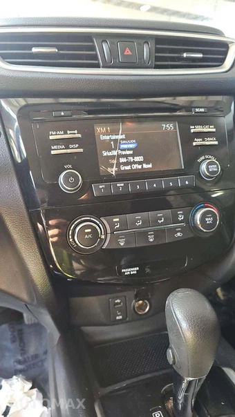 2015 Nissan Rogue S – miniatura 20