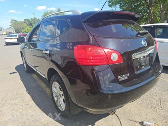 2015 Nissan Rogue Select S – miniatura 2