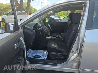 2015 Nissan Rogue Select S – miniatura 3