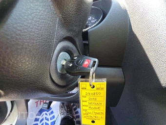 2015 Nissan Rogue Select S – miniatura 5