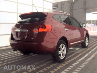 2015 Nissan Rogue Select S – miniatura 4