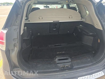 2015 Nissan Rogue SL – miniatura 16