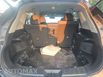 2015 Nissan Rogue SL - miniatura 16