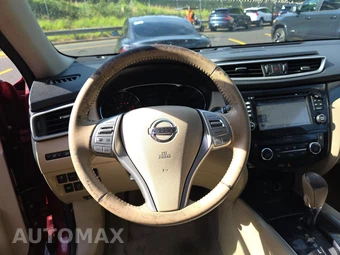 2015 Nissan Rogue SL – miniatura 10