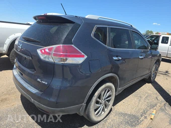 2015 Nissan Rogue SL – miniatura 4