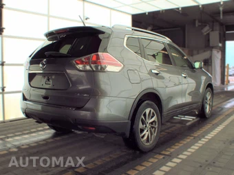 2015 Nissan Rogue SL – miniatura 4