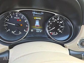 2015 Nissan Rogue SL – miniatura 12