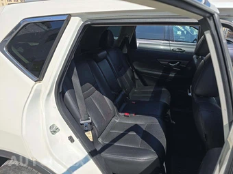 2015 Nissan Rogue SL – miniatura 16