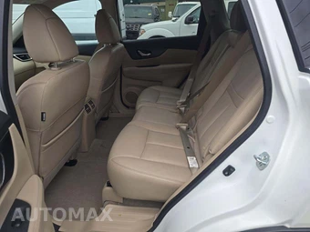 2015 Nissan Rogue SL – miniatura 13
