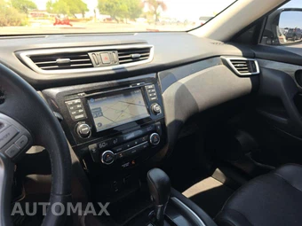 2015 Nissan Rogue SL – miniatura 10