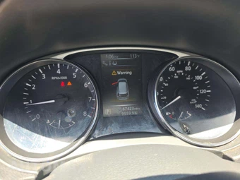 2015 Nissan Rogue SL – miniatura 9