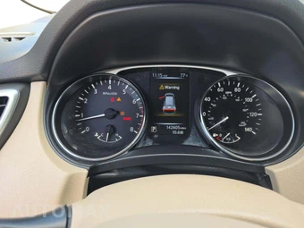 2015 Nissan Rogue SL - miniatura 9