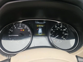 2015 Nissan Rogue SV – miniatura 12