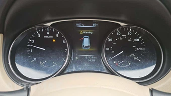 2015 Nissan Rogue SV – miniatura 17