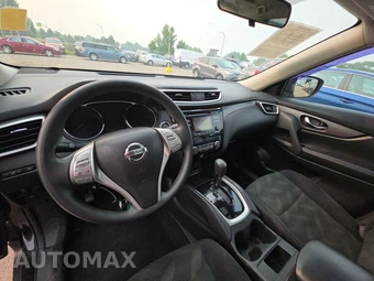 2015 Nissan Rogue SV – miniatura 11