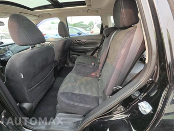 2015 Nissan Rogue SV – miniatura 13