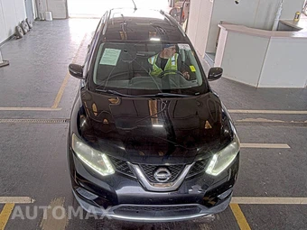 2015 Nissan Rogue SV – miniatura 2