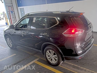 2015 Nissan Rogue SV – miniatura 6
