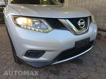 2015 Nissan Rogue SV – miniatura 20