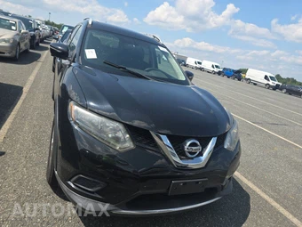 2015 Nissan Rogue SV – miniatura 2