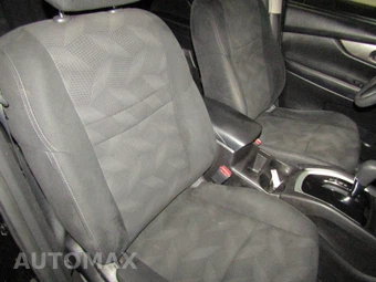 2015 Nissan Rogue SV – miniatura 16