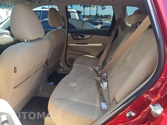 2015 Nissan Rogue SV – miniatura 13
