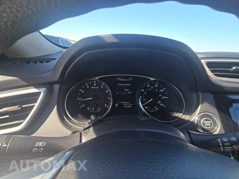 2015 Nissan Rogue SV – miniatura 12