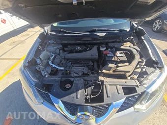 2015 Nissan Rogue SV – miniatura 16