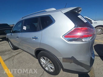 2015 Nissan Rogue SV – miniatura 6
