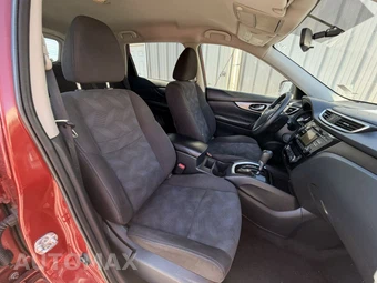 2015 Nissan Rogue SV - miniatura 6
