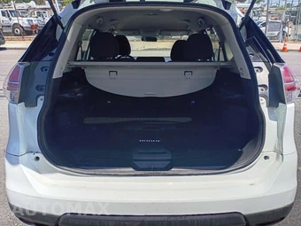 2015 Nissan Rogue SV - miniatura 7
