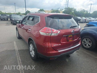 2015 Nissan Rogue SV – miniatura 2