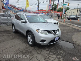 2015 Nissan Rogue SV – miniatura 3
