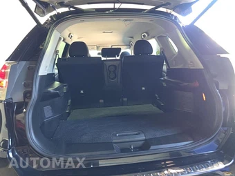 2015 Nissan Rogue SV – miniatura 19