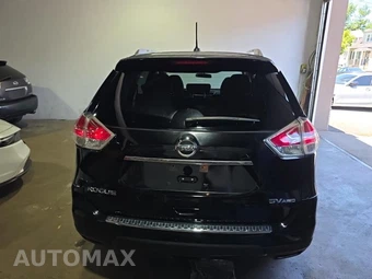 2015 Nissan Rogue SV – miniatura 5