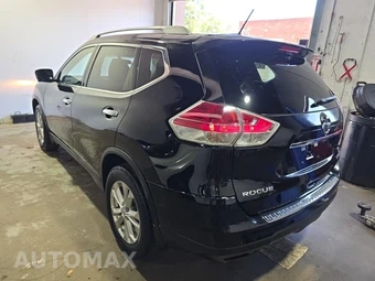 2015 Nissan Rogue SV – miniatura 6