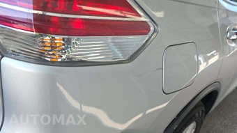 2015 Nissan Rogue SV – miniatura 22