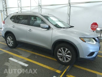 2015 Nissan Rogue SV – miniatura 3