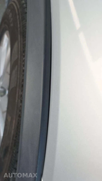 2015 Nissan Rogue SV – miniatura 53