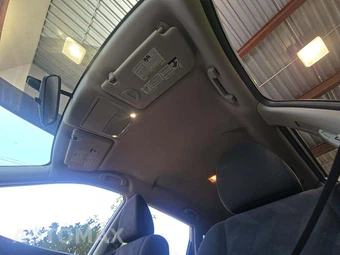 2015 Nissan Rogue SV - miniatura 11